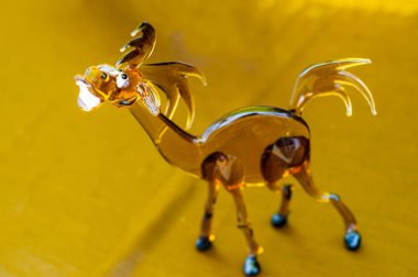 Doku, arka plan, desen. Camdan yapılmış oyuncaklar