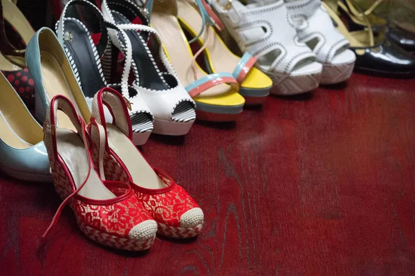 Women\'s shoes, sandals. shoes, a pair of shoes, high-heeled shoes, leather shoes, a pair of shoes, flat shoes, shoes for shoes, casual shoes