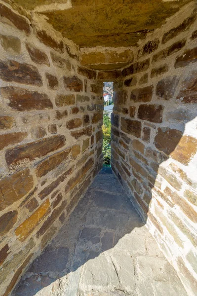 クリミア半島 スダク要塞 ジェノヴァの岩とも呼ばれるこの要塞は 212年にアラン人 カザール人 ビザンチン人 パディシュ ジャミ モスク 博物館 — ストック写真