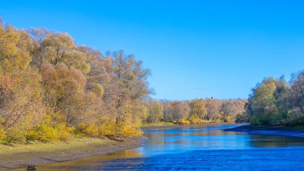 Herbstfotografie Aue Des Flusses Aber Bisher Ist Nur Der Herbst — Stockfoto