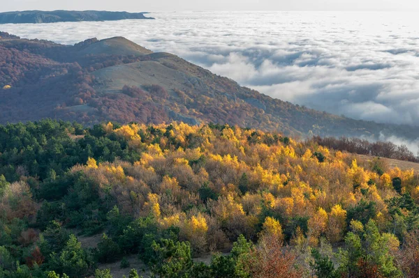 Foto Autunno Della Penisola Crimea Alto Sulle Montagne Sopra Nuvole — Foto Stock