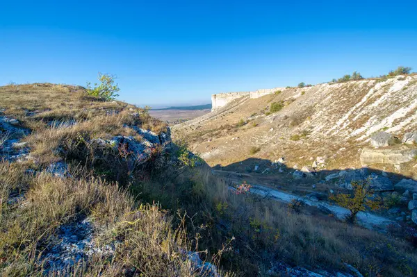 Foto Van Het Krim Herfst Schiereiland Kaya Witte Rots Belogorsky — Stockfoto