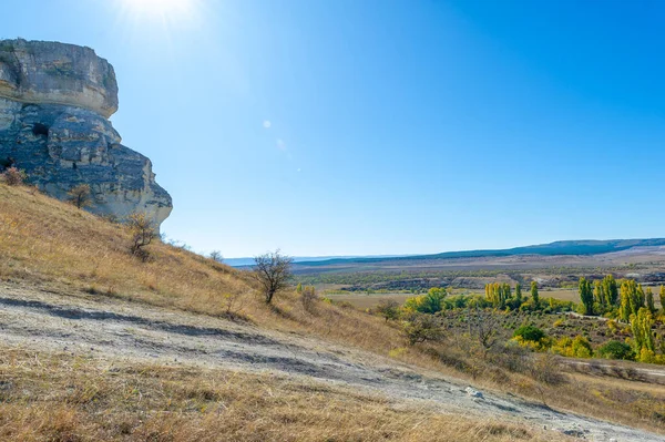 Фотографії Кримського Осіннього Півострова Кая Біла Скеля Белогорський Район Річка — стокове фото