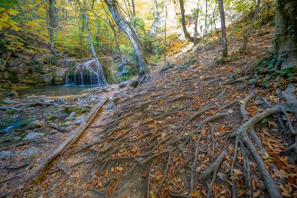 Fotos Península Crimea Otoño Cascada Jur Jur Hito Las Cercanías — Foto de Stock