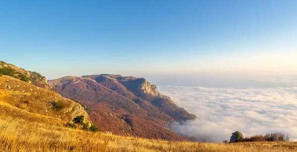 Herfst Foto Van Krim Schiereiland Mist Van Berg Demerdzhi Verdamping — Stockfoto