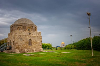 Neolitik, Bronz ve Erken Demir Çağı 'na ait Bulgar yerleşimlerinin topraklarında, Kara Oda Bulgar döneminden kalma en iyi korunmuş anıt konumunda bulunuyor. 2019,08.10 Tataristan Rusya