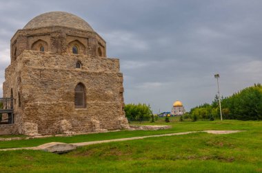 Neolitik, Bronz ve Erken Demir Çağı 'na ait Bulgar yerleşimlerinin topraklarında, Kara Oda Bulgar döneminden kalma en iyi korunmuş anıt konumunda bulunuyor. 2019,08.10 Tataristan Rusya