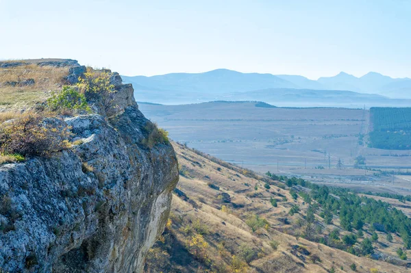 Фотографії Кримського Осіннього Півострова Кая Біла Скеля Белогорський Район Річка — стокове фото