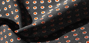 Doku arka planı, desen, kırmızı benekli siyah ipek kumaş. Hafif ve yumuşak saten cazibe tasarım için idealdir, internet projeleri. Ekran koruyucuları ve duvar kağıtları için de mükemmel..