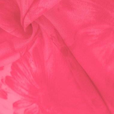 Arka plan dokusu, kırmızı ipek kumaş boyalı çayır çiçekleri, kumaş, tipik dokuma ya da örgü iplikleriyle üretilen kumaş.