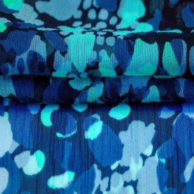 Desenli tasarım, ipek kumaş, kadın eşarbı, beyaz kırmızı-kahverengi soyut daireler, projeniz başarılı olacak, eğer bu kumaşı kaldırırsanız, silinmez etkiler bırakacak.