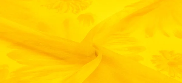 Achtergrond Textuur Gele Zijde Stof Met Beschilderde Weide Bloemen Kleuren — Stockfoto