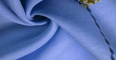 Doku, arka plan, şekil, Crepe de Chin. açık mavi, kahverengi çiçekler. Bu bir ipek grubu, pürüzle karakterize edilmiş, aynı zamanda hafif kırışık..