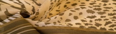 Dokusal arkaplan koleksiyonu, ipek kumaş, Afrika teması, hayvan derisi, kahverengi tonlar.