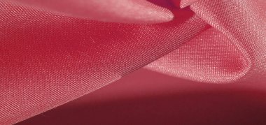 İpek kumaş, yakut kırmızısı..