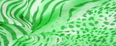 Doku, desen, koleksiyon, ipek kumaş, Afrika tema, hayvan derileri, yeşil tonları, Suluboya Arka Plan Fotoğraflar Baskılı Sahne Prenses Kız Doğum Günü