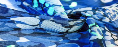 Desenli tasarım, ipek kumaş, kadın eşarbı, beyaz kırmızı-kahverengi soyut daireler, projeniz başarılı olacak, eğer bu kumaşı kaldırırsanız, silinmez etkiler bırakacak.