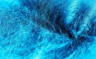 Arkaplan dokusu, dekoratif süs, mavi ipek kumaş, kumaşta dokuma iplikleri, kabarık efekt, his, görünüş veya yüzey dokusu