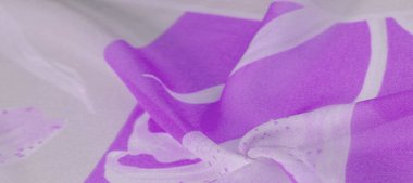 Doku, arka plan, desen, ipek kumaş, Gümüş arka plan üzerinde Mor. Projektörler, pastel renklerde bu hassas kumaş yanılsama ve fantezi neden olacak pasifize olacak.