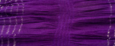 Desenli arka plan deseni, dekorasyon süsü, mavi sentlik koyu leylak dokuması, paralel veya köşegen kıvrımlı kumaş; böyle bir kumaştan çıkan ürünler..