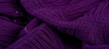 Desenli arka plan deseni, dekorasyon süsü, mavi sentlik koyu leylak dokuması, paralel veya köşegen kıvrımlı kumaş; böyle bir kumaştan çıkan ürünler..