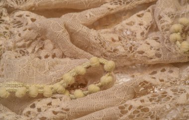 Doku, arkaplan, desen, bej rengi ipek, kadınsı, kıvrımlı Yeni tarz başörtüsü maksimum şal Müslüman fırfırlı büyük şal