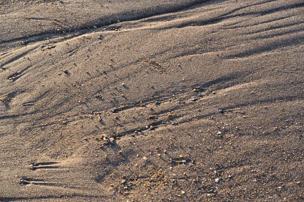 Paisagem Verão Desenho Areia Criado Pela Água Pelo Vento Pegadas — Fotografia de Stock