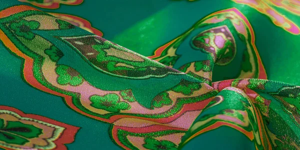 Textura Pozadí Pestrobarevná Hedvábná Tkanina Vzorem Vzorů Zeleném Pozadí Žakárový — Stock fotografie