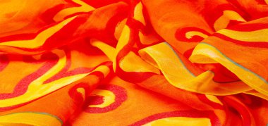 desen ipeği, kumaş kırmızısı arkaplan boyalı sarı çiçekler kumaş desenli çizimler. Parlak sarı çiçekli ve köri renkli çizgili izler avlunun her tarafına yayılmış..