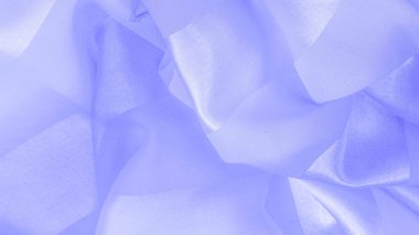 Doku, arkaplan, metalik parıltılı mavi ipek çizgili kumaş. Eğer kötü bir ruh halin varsa, bu kumaş onu eşi görülmemiş yüksekliklere taşıyacaktır. Projeniz başarılı olacak..