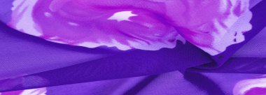 Doku, arka plan, kırmızı çiçekli mavi ipek kumaş. Projeleriniz stüdyomuzda son ürünlerini kullanma konusunda derin bilgiye sahip tasarımcılar tarafından geliştirildi..