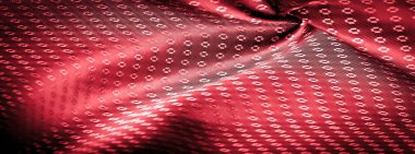 Kumaşın arkaplan dokusu, yakut kırmızısı rengi ince, güçlü, yumuşak, parlak lif kozaların üretiminde ipek böcekleri tarafından elde edilir ve iplik ve kumaş üretimi için birleştirilir..