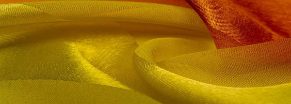 Textuur Achtergrond Gele Zijde Gestreepte Stof Met Een Metallic Glans — Stockfoto