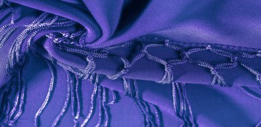 İpek kumaşın arka plan dokusu. Bu doğal mor bir eşarp, şeffaf elli ipek ipekten yapılmış bu güzel naylon saten ve harika bir parıltı projeleriniz için mükemmel..