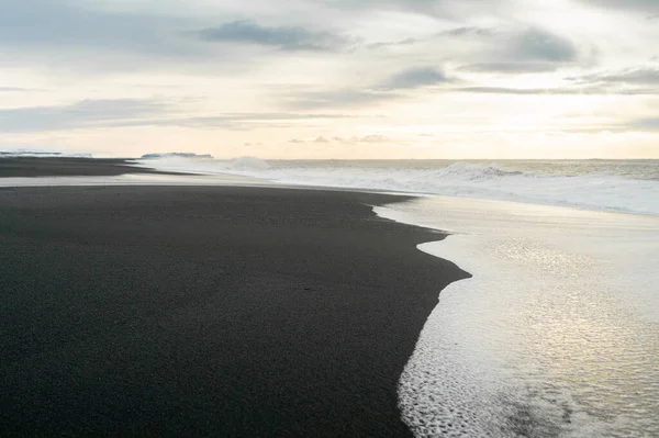 Sunrise Black Sand Beach Iceland Winter — Stock Photo, Image