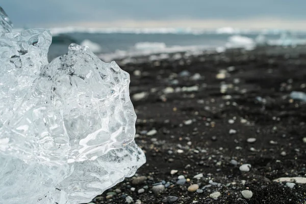 Diamantová Pláž Islandu Nebo Jokulsarlon Ledová Pláž Křišťálové Tání Ledu — Stock fotografie