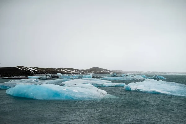 Spiaggia Diamanti Islanda Spiaggia Jokulsarlon Iceberg Ghiaccio Cristallino Che Scioglie — Foto Stock