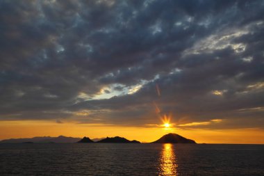 Deniz kenti Bodrum ve muhteşem gün batımları. Mugla, Türkiye