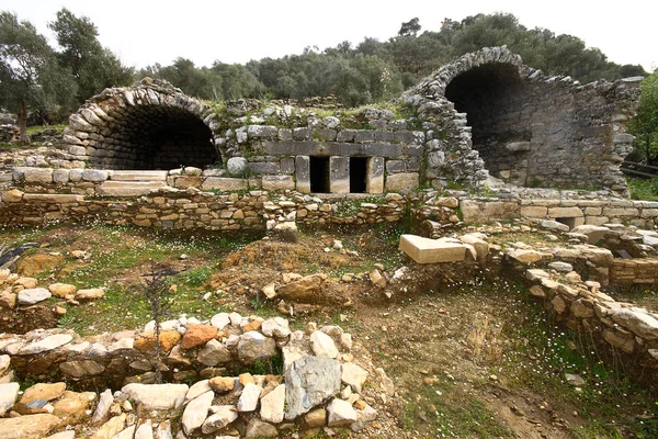 Ruined Walls Castle Lake Bafa Nature Reserve Situated Southwestern Turkey — Stock Photo, Image