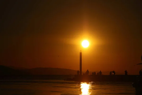 ボドルムの海辺の町と壮大な夕日 トルコのムグラ — ストック写真