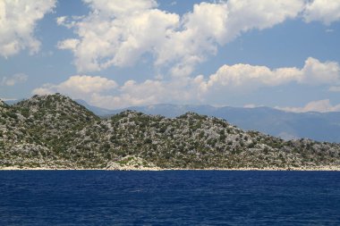 Antik Likya şehridir ve etrafı sonucu olarak deprem şehri sular altında. Şehir, Simena Kekova Türkiye çevresinde.