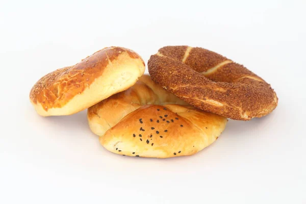 Türkische Bagels Simit Pogaca Und Akma Auf Weißem Hintergrund — Stockfoto