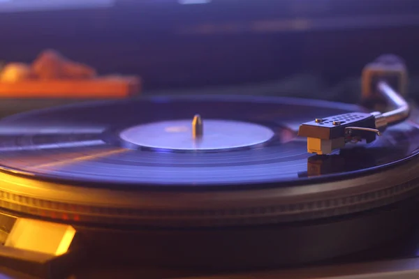 Vieux Disque Vinyle Avec Chemin Coupure Turntable Vinyl Record Playing — Photo