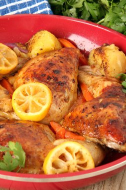 Kavrulmuş Tavuk Yemeği