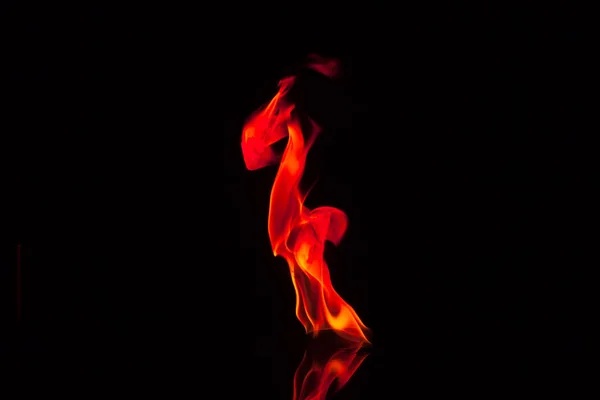 Пламя изолировано — стоковое фото