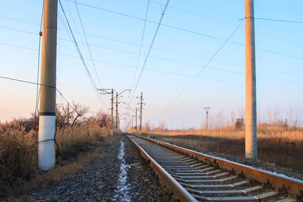 Estación Ferroviaria Con Ferrocarril —  Fotos de Stock