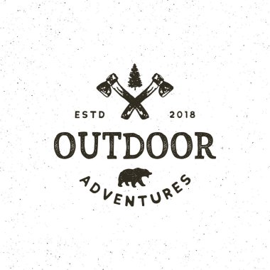 Vintage vahşi logosunu görmeniz gerekir. el retro tasarımlı açık macera amblemi çekilmiş. vektör çizim