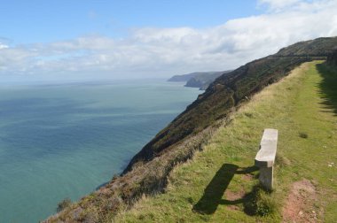 Sahil çevresinde Woody Bay, Devon, İngiltere