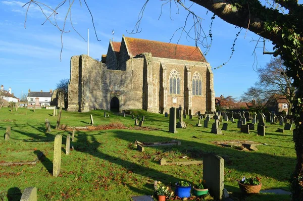 Parish Kilisesi St Thomas şehit Winchelsea, East Sussex, İngiltere — Stok fotoğraf