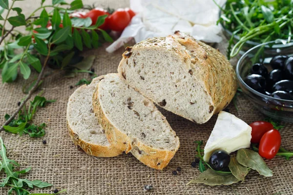 Olive Bread Herbs Vegetables — Stock Photo, Image
